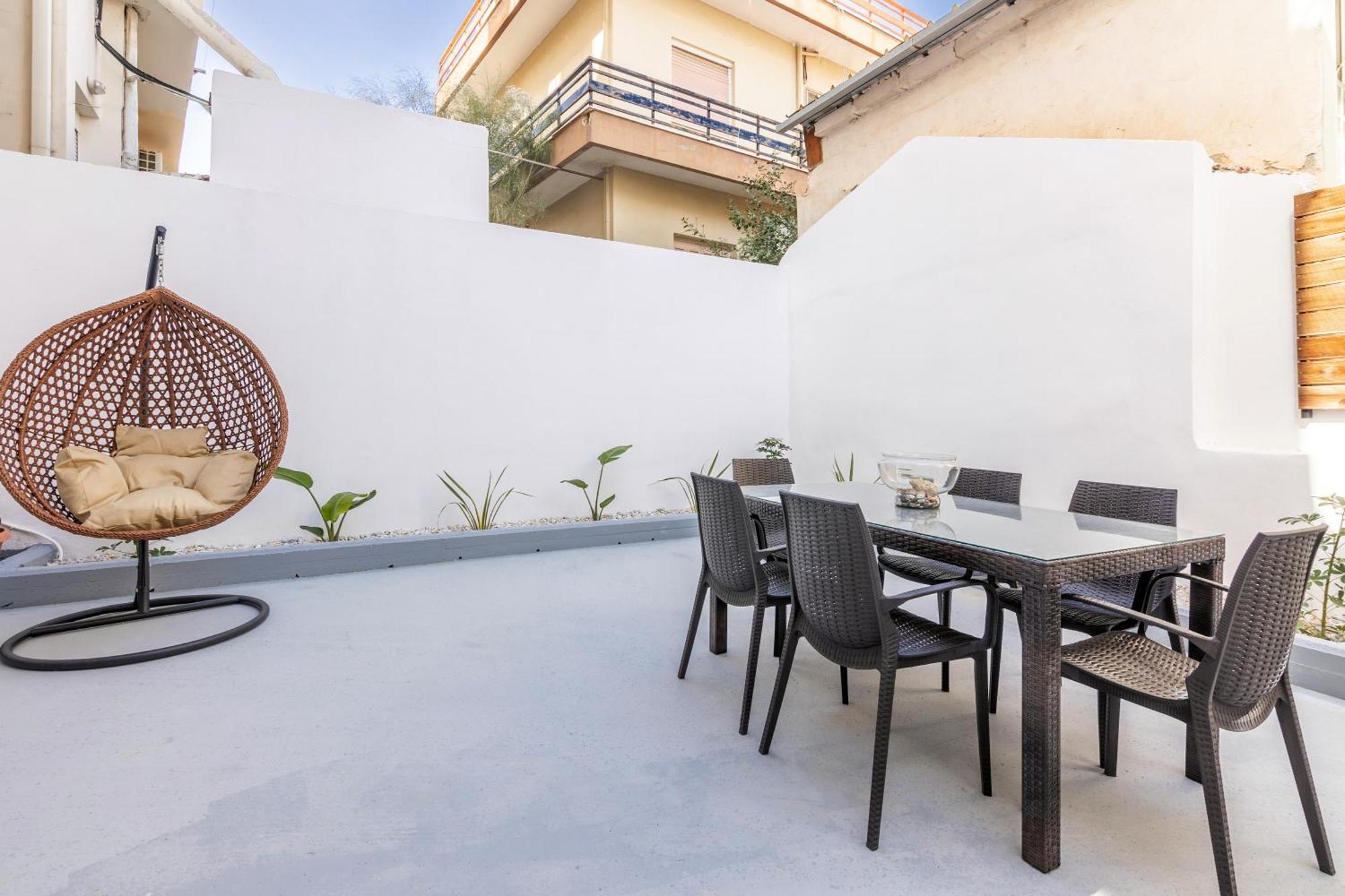 Garden Luxury Apartment Heraklion  ภายนอก รูปภาพ